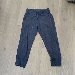 Lululemon ready to rulu high rise joggers women's size 4